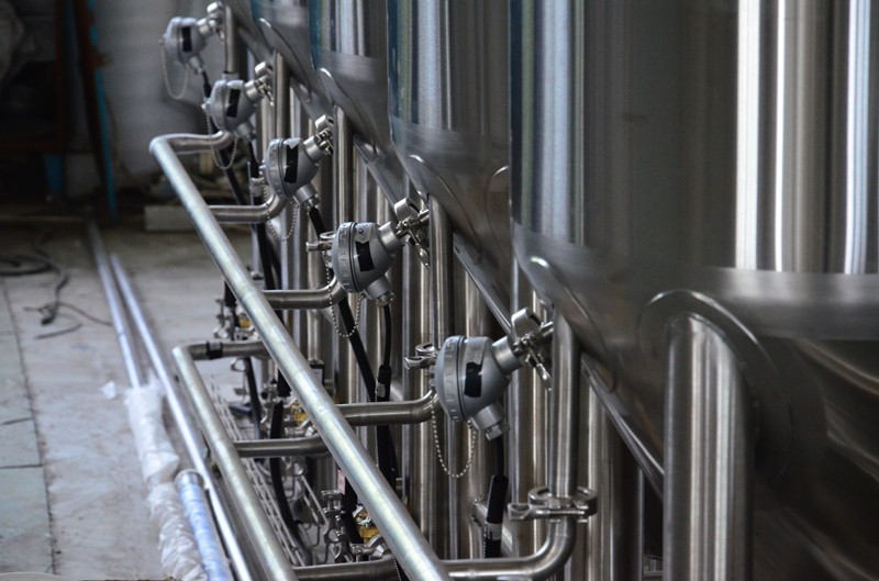 beer brewery-brewhouse fermenter-jacleted tank-fermentation tank.JPG